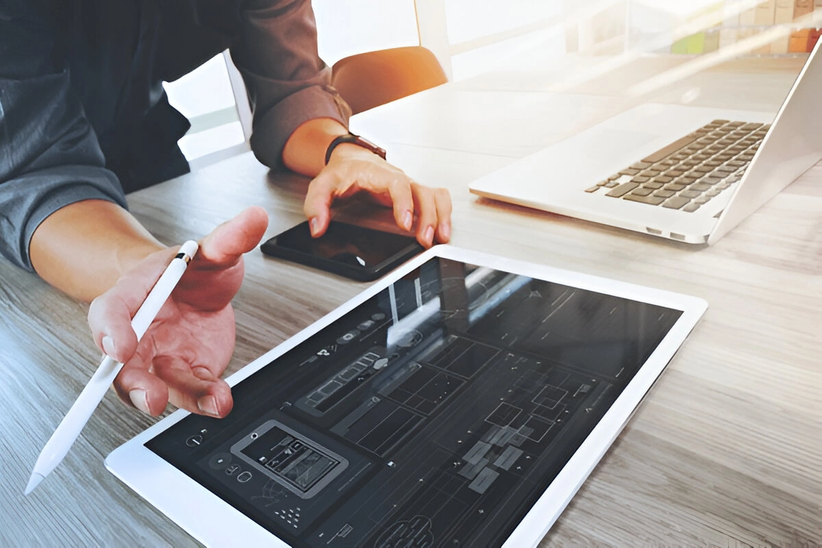 Cross-platform mobile app development services – Uptechinfo